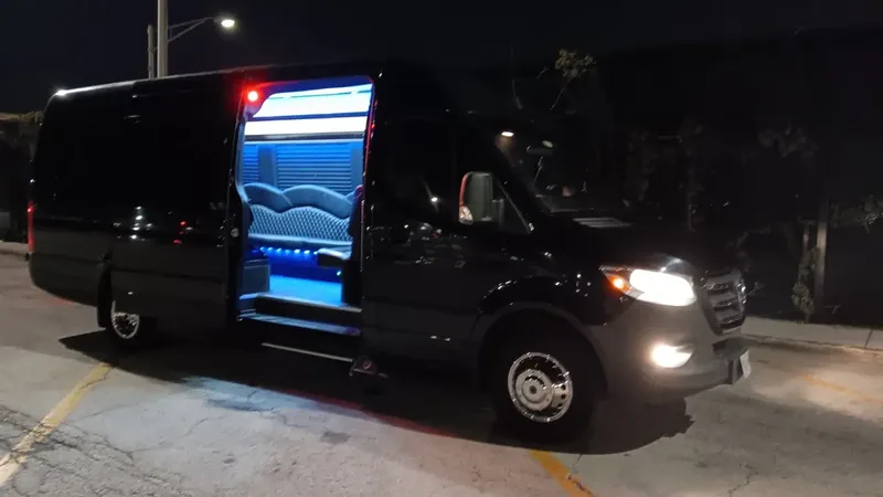 College Graduation Limo Chicago | Northwestern, UChicago…