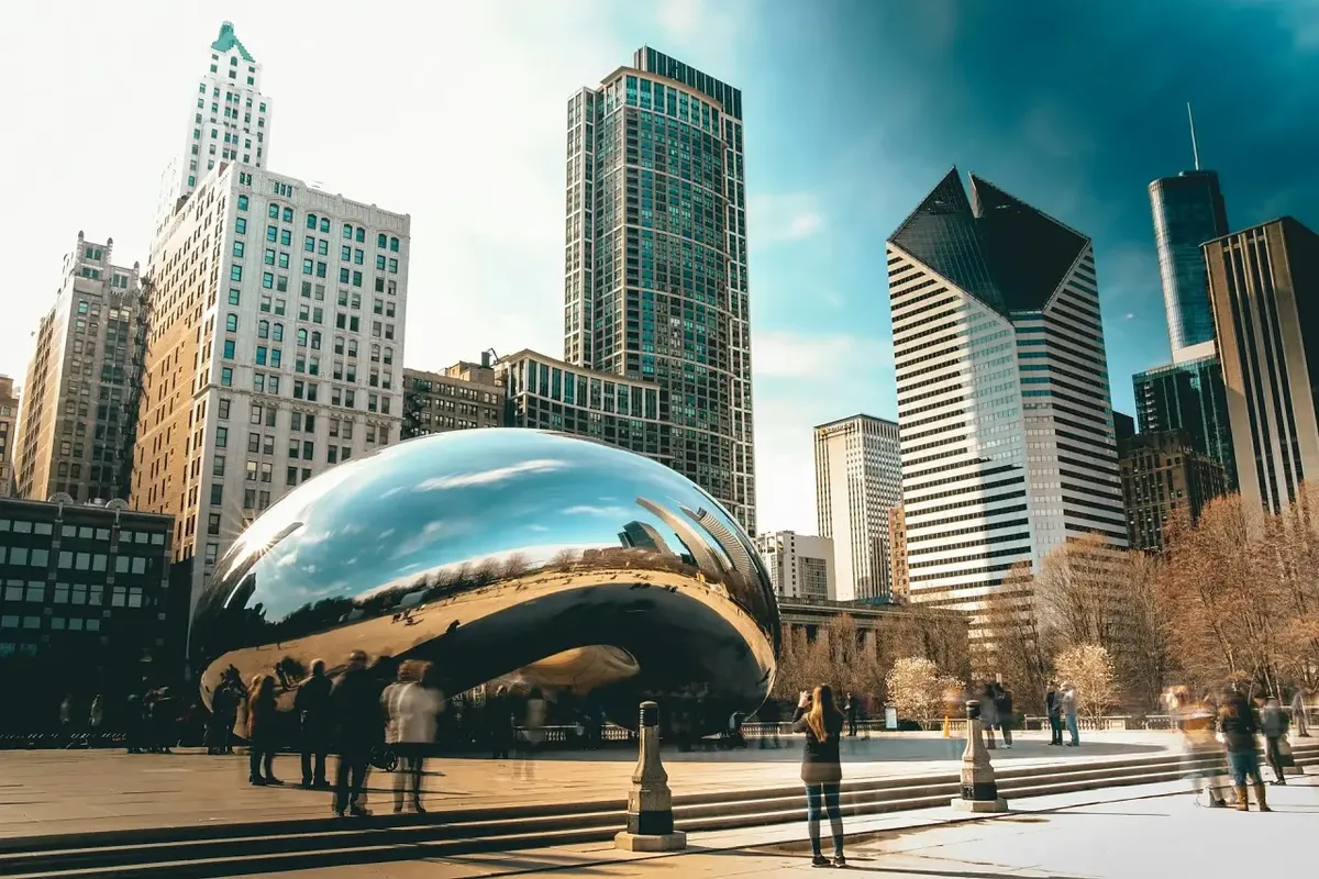 Cloud Gate Bean at Millennium Park — Chicago landmark