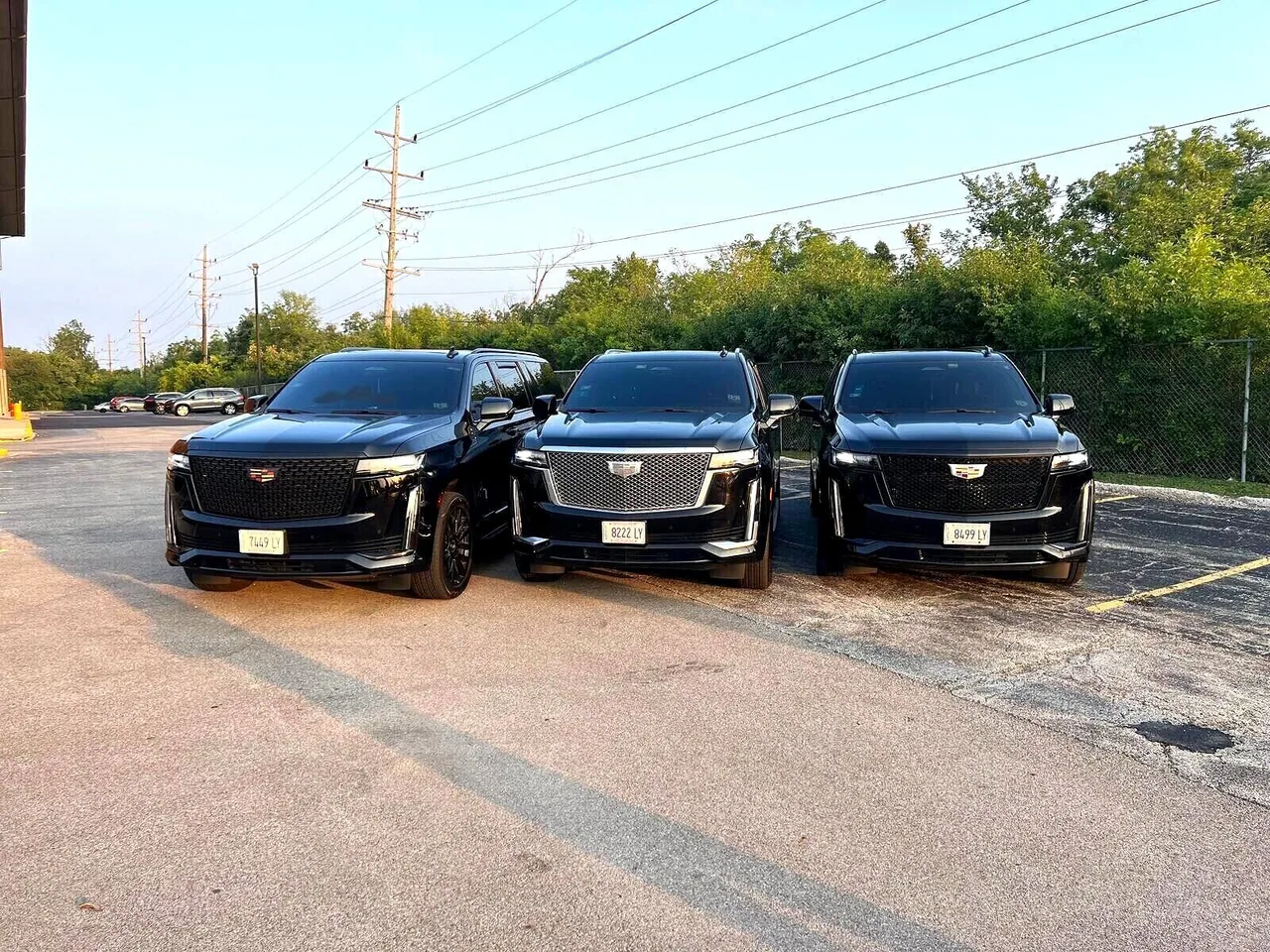 Cadillac Escalade ESV, Monarch Fleet Chicago limo fleet