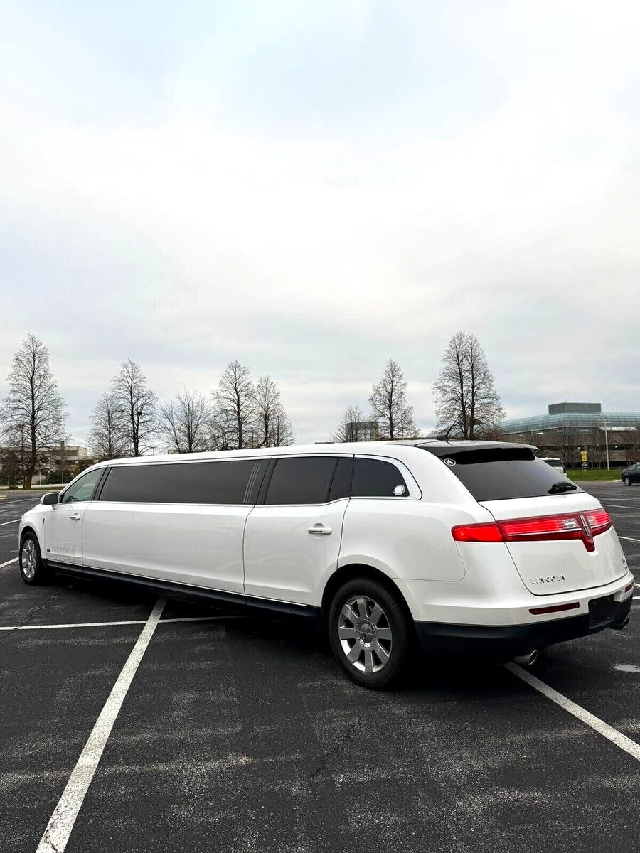Lincoln Stretch Limousine ready for prom service