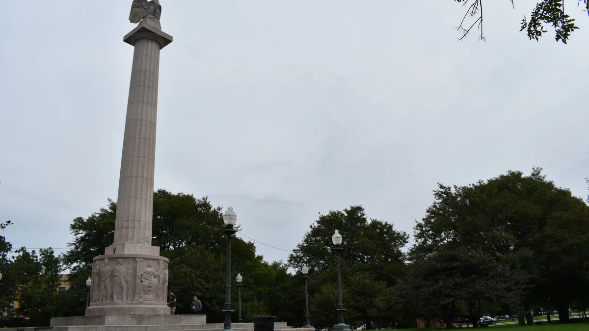 Logan Square boulevard monument, on the brewery-hop route